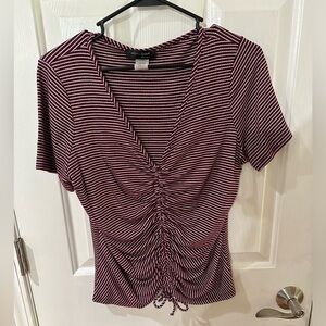 Short Sleeve Crop Top V-Neck Tie Bust Burgundy & Cream Stripes Size: XL